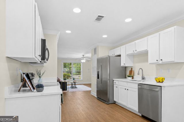 1035 Barnett Shoals Road 913, Athens, GA 30605