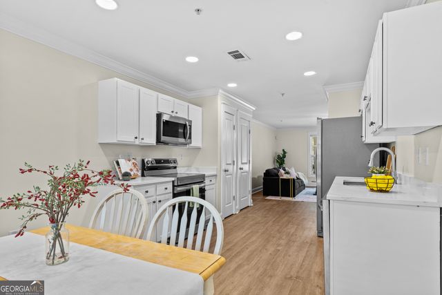 1035 Barnett Shoals Road 913, Athens, GA 30605
