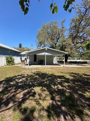 8702 EL PORTAL DR, Tampa, FL 33604