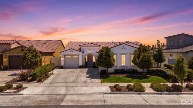 14709 Bromshire Street, Bakersfield, CA 93311