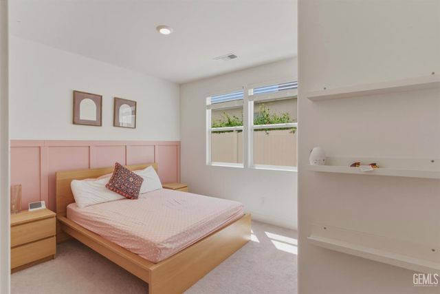 14709 Bromshire Street, Bakersfield, CA 93311
