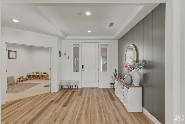 14709 Bromshire Street, Bakersfield, CA 93311