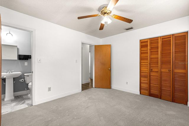1421 NE 23RD STREET, Ocala, FL 34470