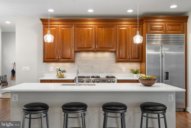 23041 OLYMPIA DR, Brambleton, VA 20148