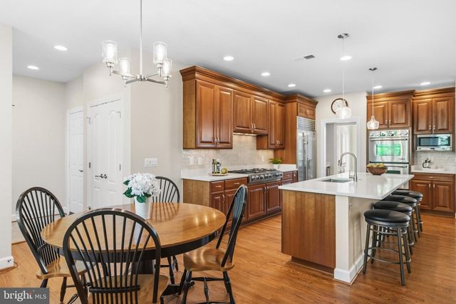 23041 OLYMPIA DR, Brambleton, VA 20148