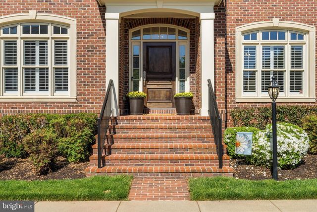 23041 OLYMPIA DR, Brambleton, VA 20148