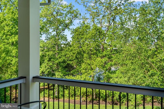 23041 OLYMPIA DR, Brambleton, VA 20148