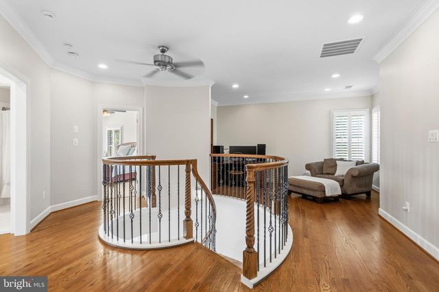 23041 OLYMPIA DR, Brambleton, VA 20148