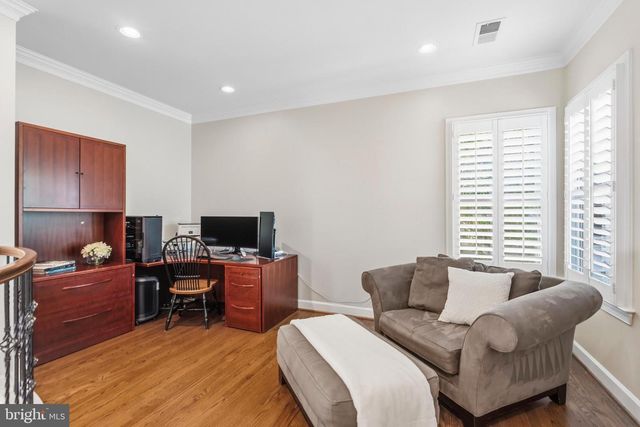 23041 OLYMPIA DR, Brambleton, VA 20148
