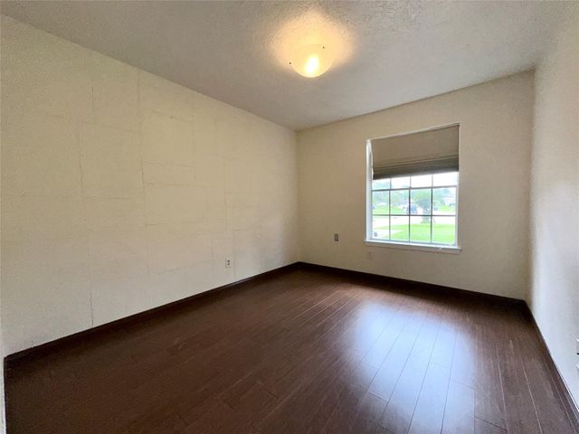 8511 Little River Road, Houston, TX 77064