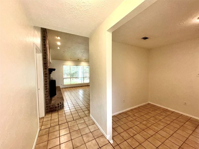 8511 Little River Road, Houston, TX 77064