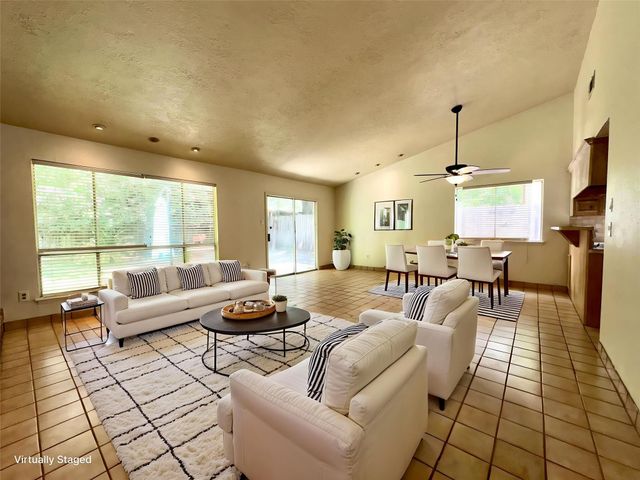 8511 Little River Road, Houston, TX 77064