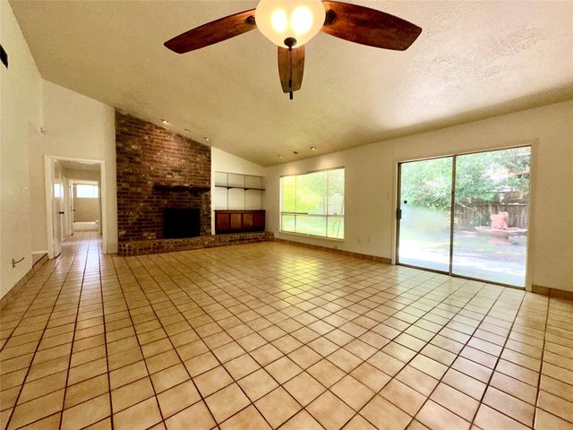 8511 Little River Road, Houston, TX 77064