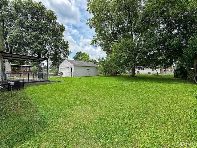 3205 Wayne Avenue, Granite City, IL 62040
