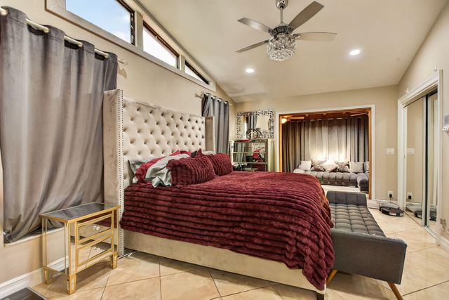 7355 NW 83RD Avenue, Tamarac, FL 33321