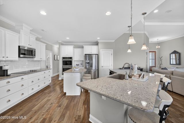 2215 Meadow Holly Trail NE, Leland, NC 28451