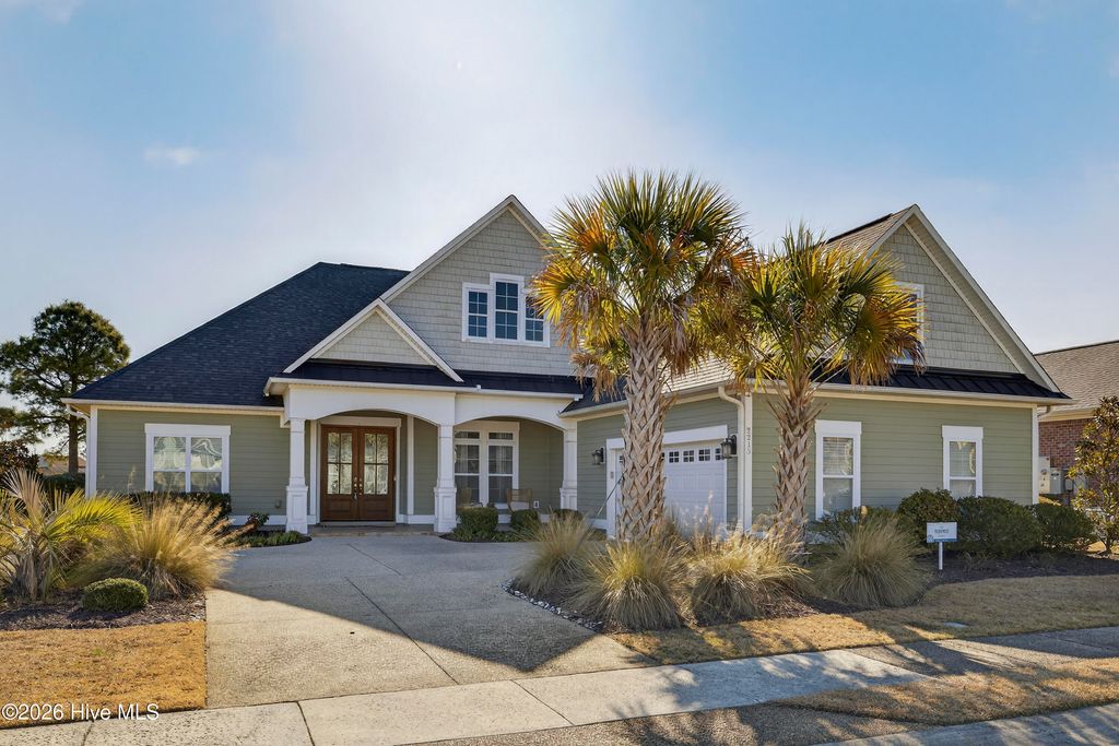 2215 Meadow Holly Trail NE, Leland, NC 28451