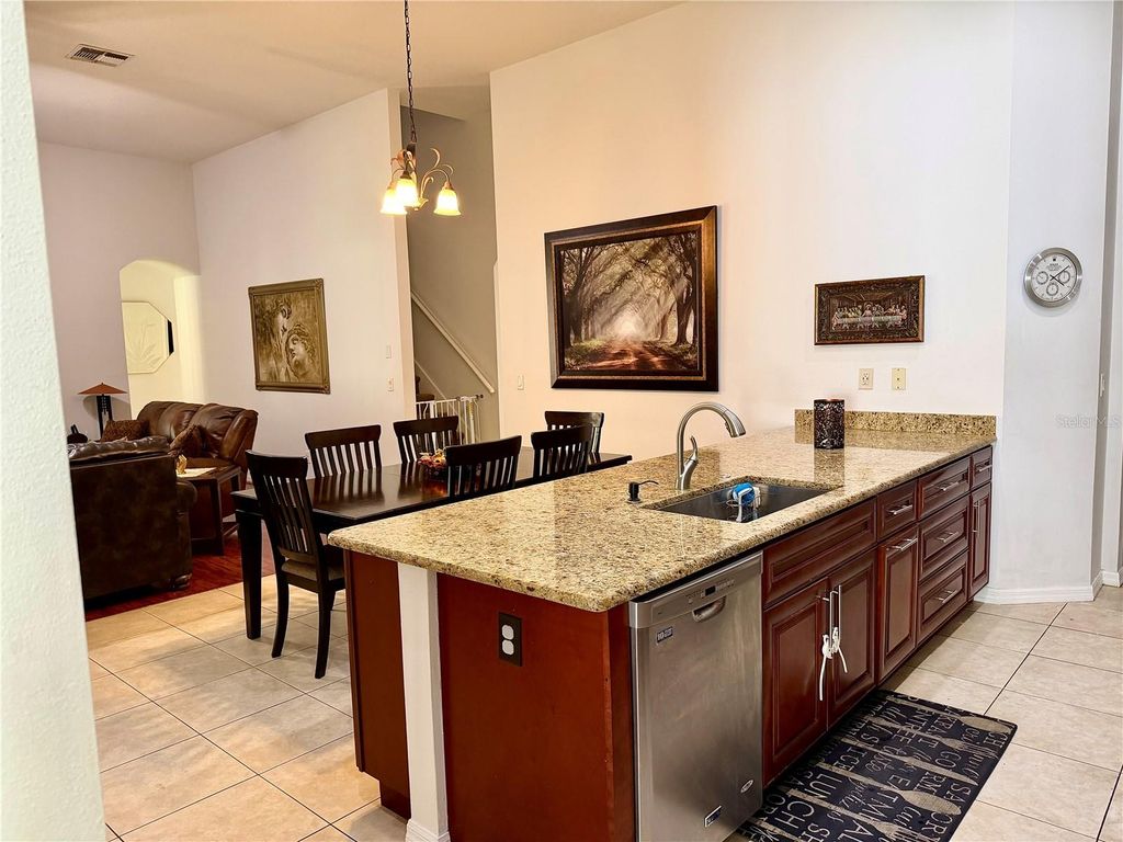 Image 12 of property listing at 8494 LAKE WAVERLY LANE, Orlando, FL 32829