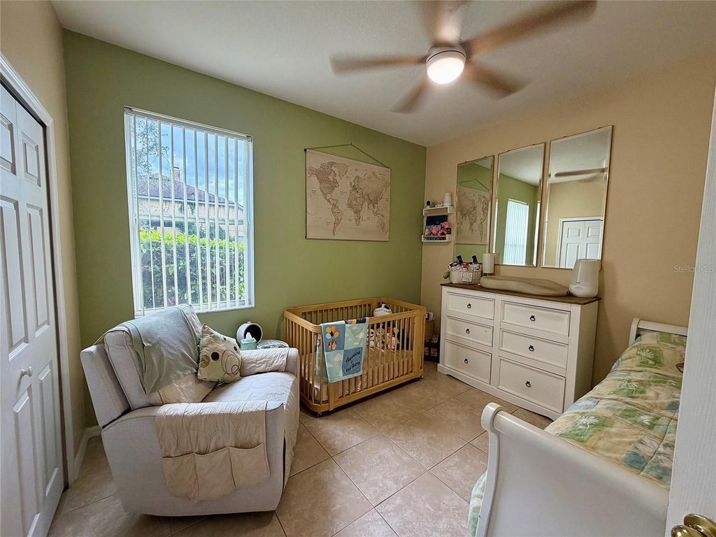 Image 29 of property listing at 8494 LAKE WAVERLY LANE, Orlando, FL 32829