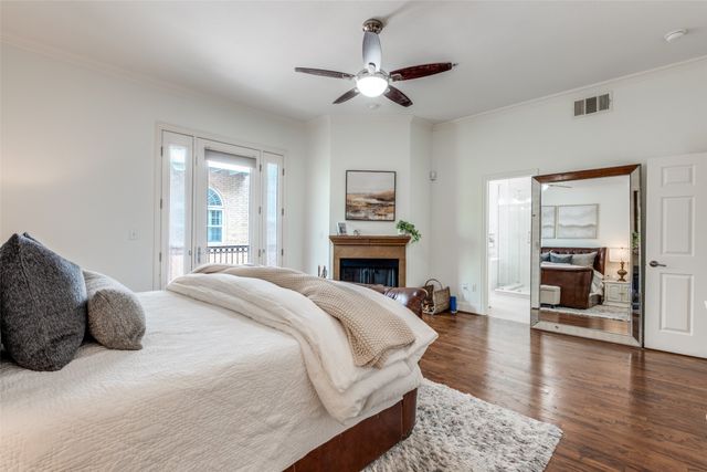 5709 Lewis Street, Dallas, TX 75206