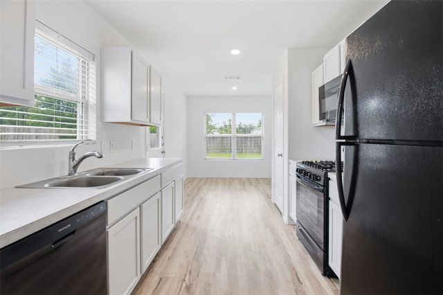 6171 Dunsmore Canyon Lane, Porter, TX 77365