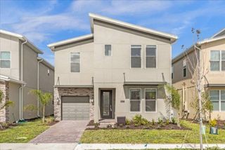 8967 PLAY THROUGH DR, Davenport, FL 33896