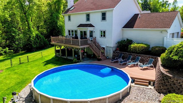 19 Aimee Court, Warwick, NY 10990