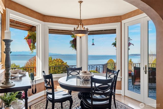 7316 164th Street SW, Edmonds, WA 98026