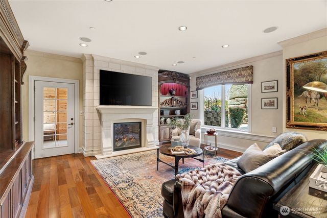 7316 164th Street SW, Edmonds, WA 98026