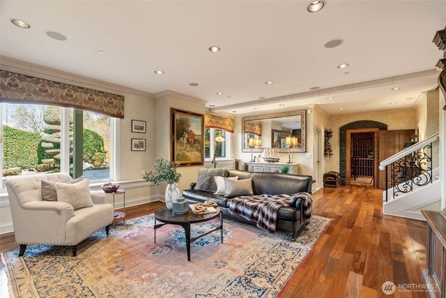 7316 164th Street SW, Edmonds, WA 98026