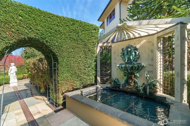 7316 164th Street SW, Edmonds, WA 98026