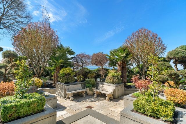 7316 164th Street SW, Edmonds, WA 98026