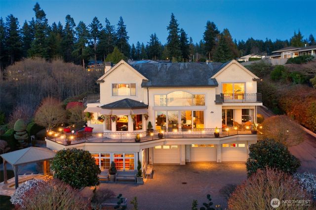 7316 164th Street SW, Edmonds, WA 98026