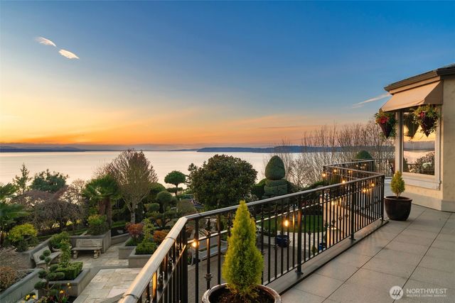 7316 164th Street SW, Edmonds, WA 98026