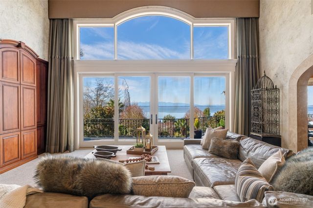 7316 164th Street SW, Edmonds, WA 98026