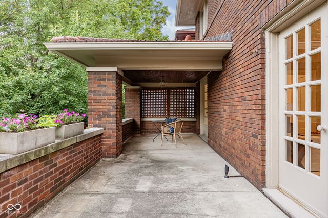 4348 Broadway Street, Indianapolis, IN 46205