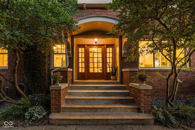 4348 Broadway Street, Indianapolis, IN 46205