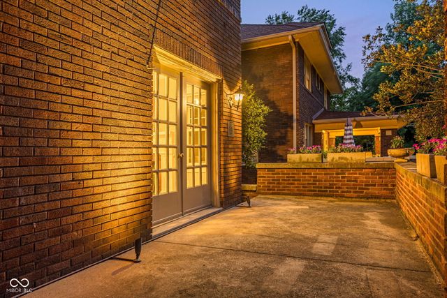 4348 Broadway Street, Indianapolis, IN 46205