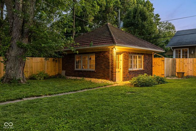 4348 Broadway Street, Indianapolis, IN 46205