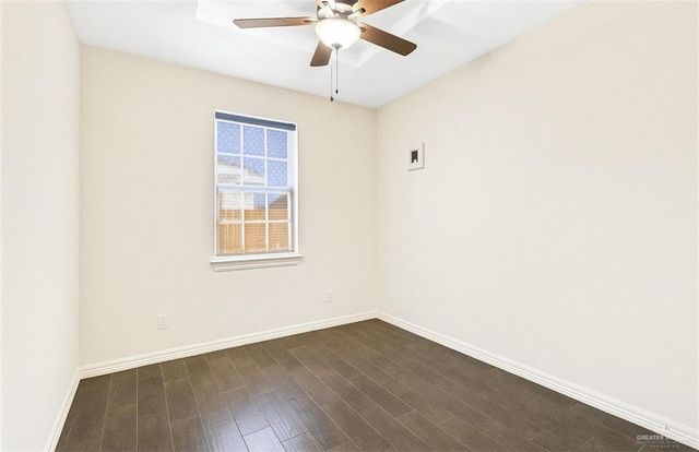 1604 E Mayhem Drive, Edinburg, TX 78542