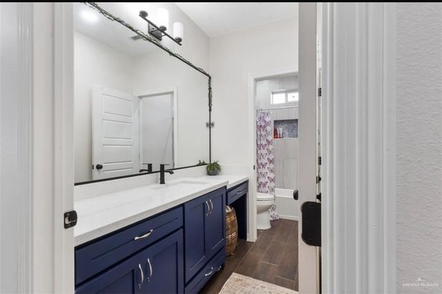 1604 E Mayhem Drive, Edinburg, TX 78542