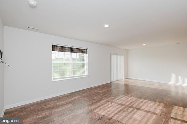 85 RIVER RD, Gettysburg, PA 17325