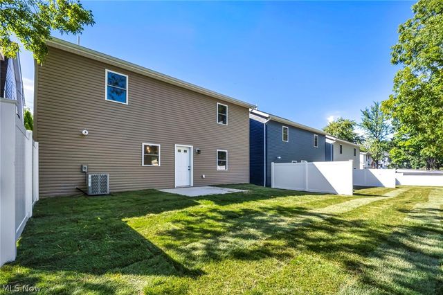 5241 Forest Avenue, Maple Heights, OH 44137