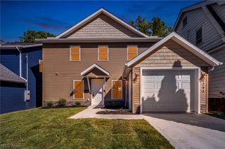 5241 Forest Avenue, Maple Heights, OH 44137