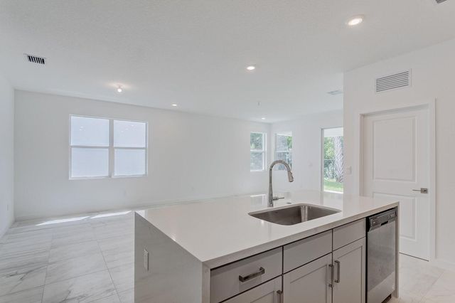 7188 Trotwood Lane, Jupiter, FL 33458