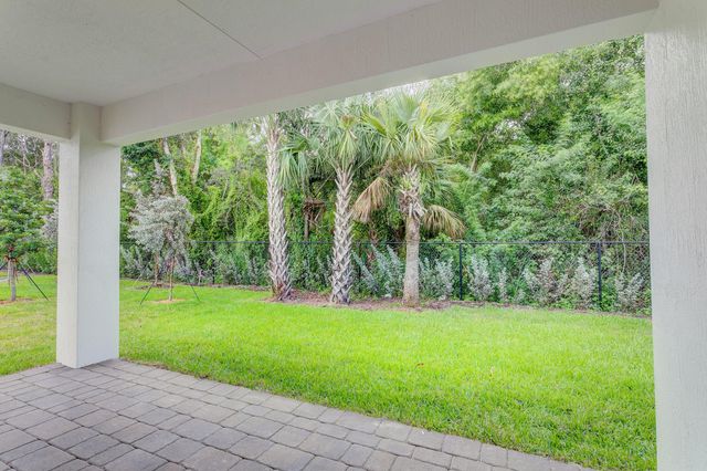 7188 Trotwood Lane, Jupiter, FL 33458