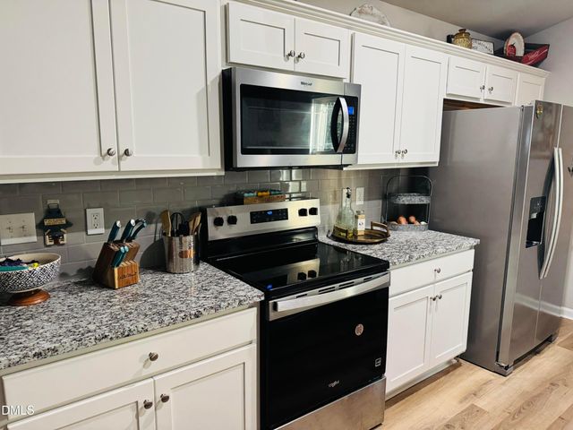 35 Oakfield Trce Drive, Four Oaks, NC 27524