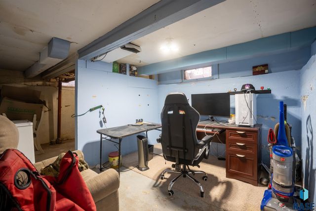 2203 S Euclid Ave Avenue, Sioux Falls, SD 57105