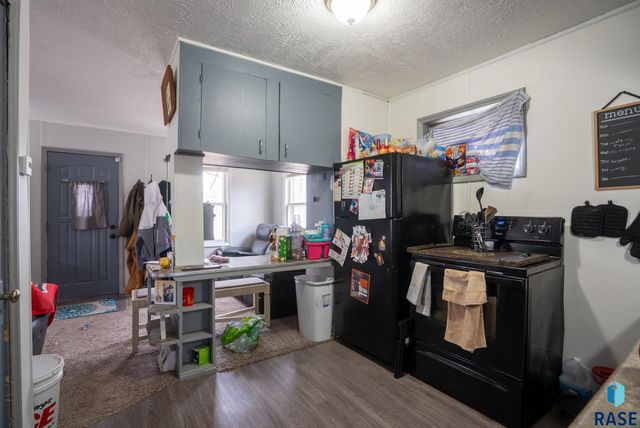 2203 S Euclid Ave Avenue, Sioux Falls, SD 57105