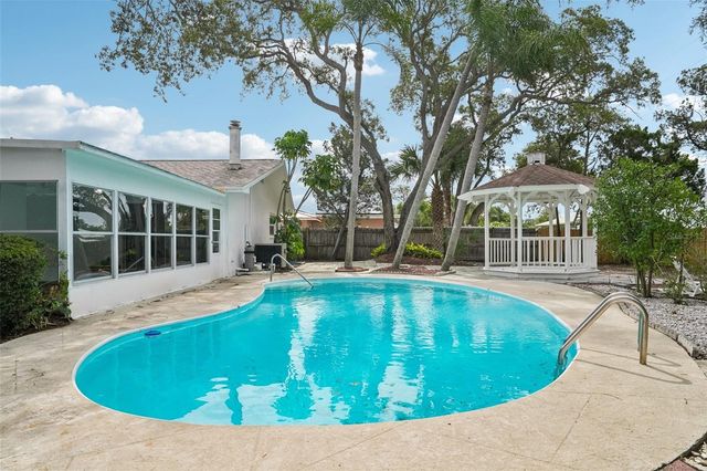 14580 110TH TERRACE, Largo, FL 33774